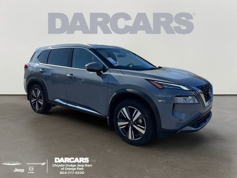 Used 2023 Nissan Rogue SL w/ SL Premium Package image 1