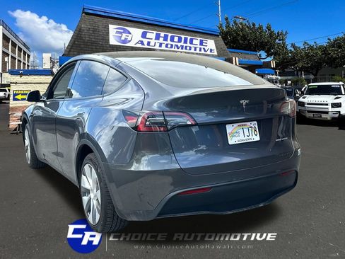 Used 2023 Tesla Model Y Long Range AWD/4WD image 5