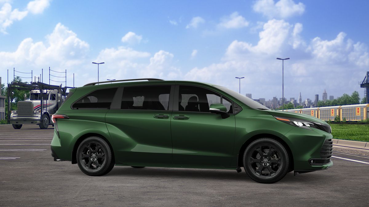 New 2026 Toyota Sienna XLE Woodland Edition AWD/4WD image 13