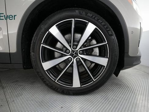 Used 2022 Polestar Polestar 2 w/ Plus Package image 18