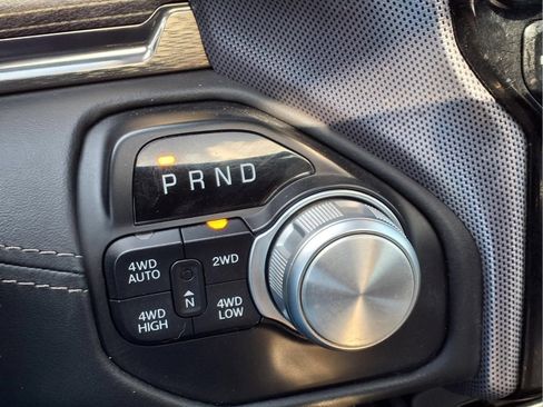 Used 2020 RAM 1500 Limited AWD/4WD image 19
