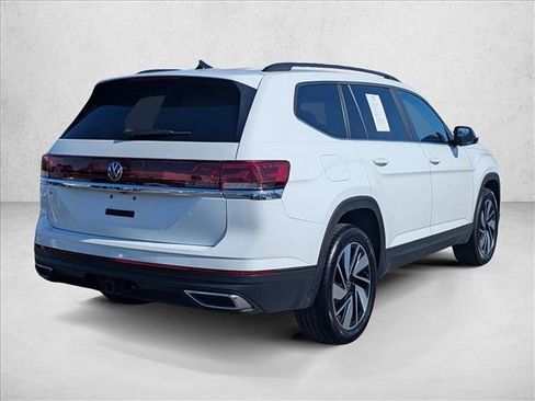 Used 2024 Volkswagen Atlas SE image 5