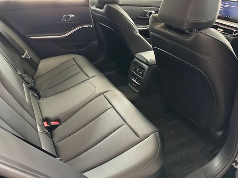 Used 2026 BMW 330i Sedan w/ Convenience Package RWD image 33