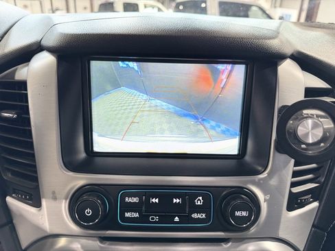 Used 2019 GMC Yukon SLE w/ HD Trailering Package image 15