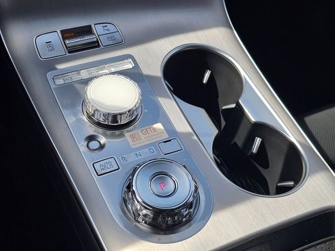 New 2026 Genesis GV70 2.5T Advanced AWD/4WD image 19
