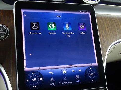 Used 2023 Mercedes-Benz C 300 Sedan image 34