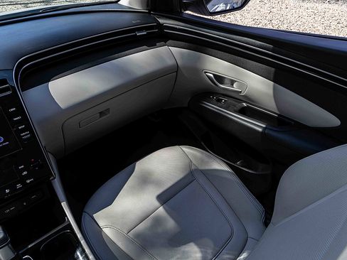 Used 2023 Hyundai Tucson SEL w/ Convenience Package image 17