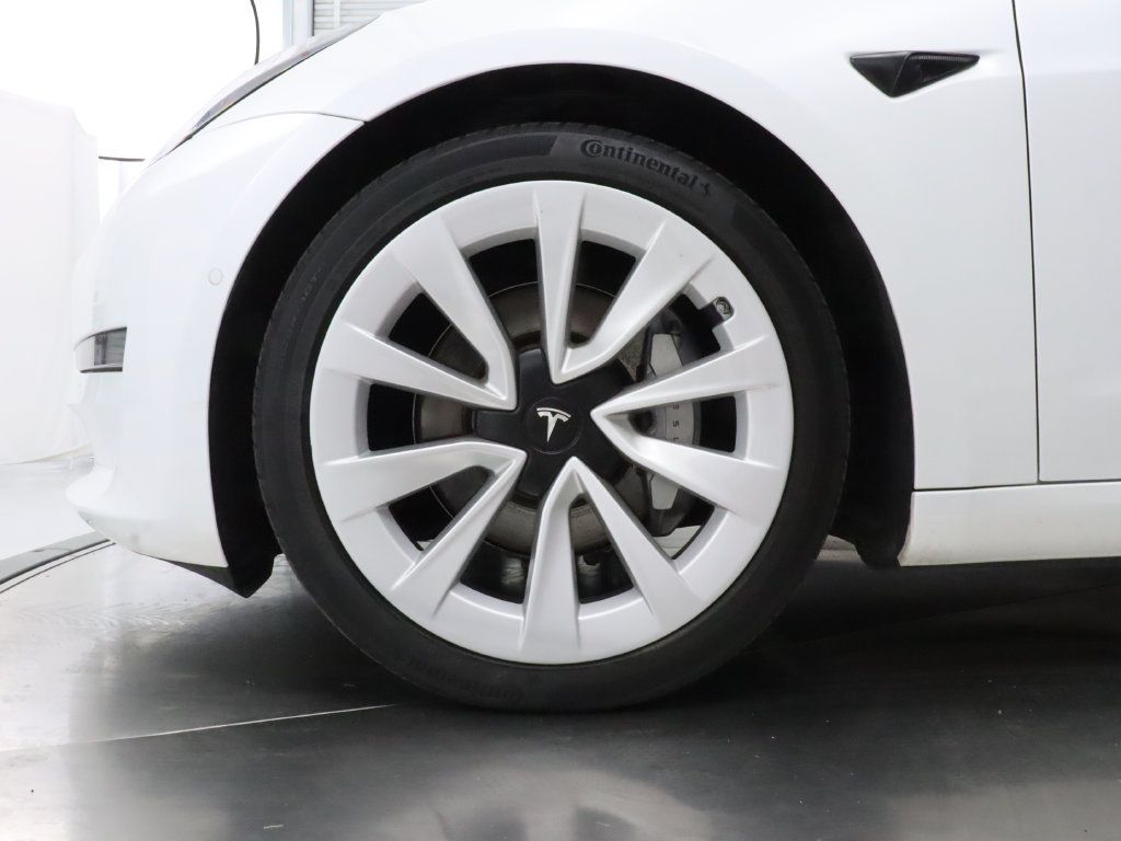 Used 2021 Tesla Model 3 Long Range AWD/4WD image 34