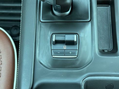 Used 2025 GMC Sierra 1500 Denali Ultimate AWD/4WD image 24