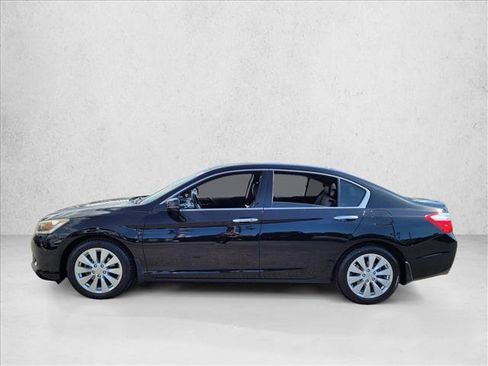 Used 2013 Honda Accord Touring image 9