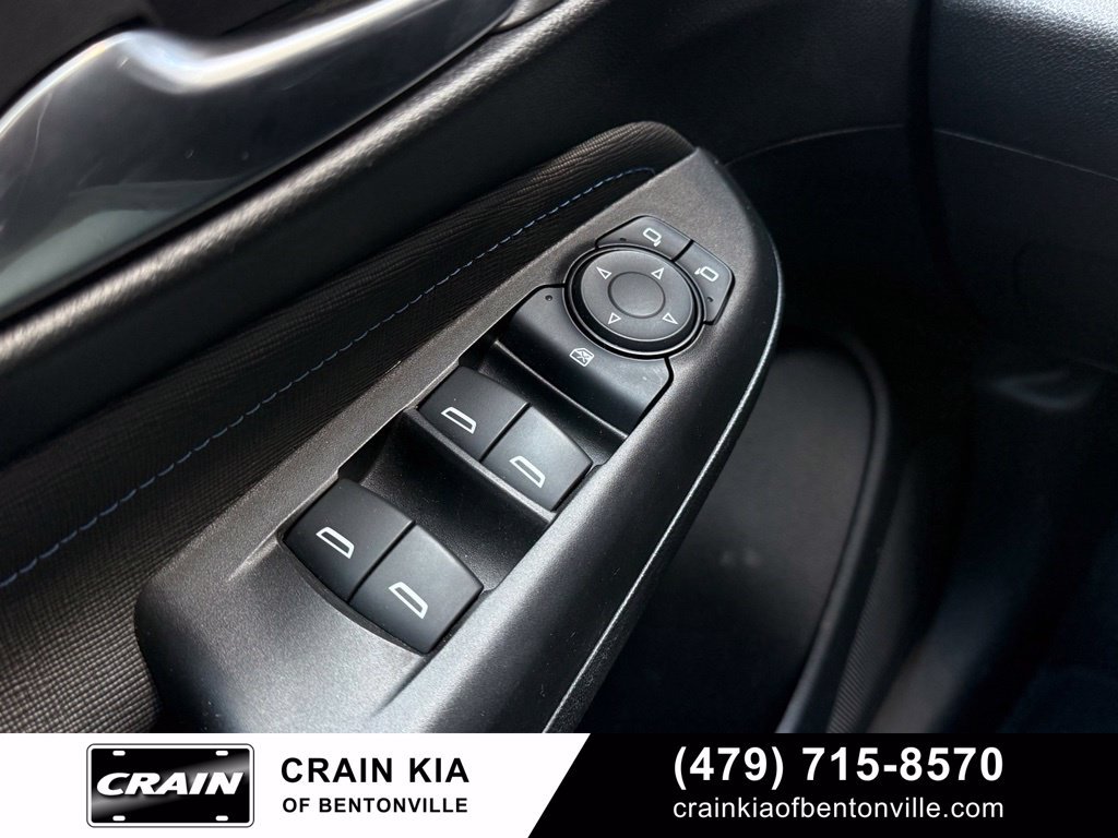 Used 2025 Buick Envista Sport Touring w/ Convenience I Package FWD image 10