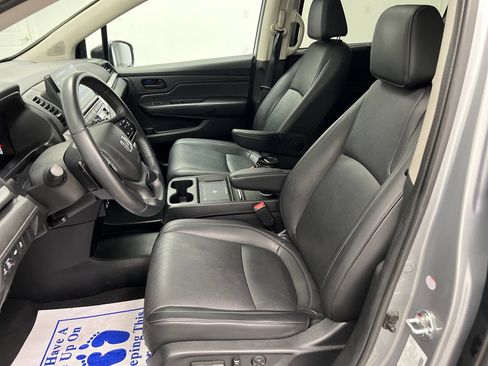 Used 2025 Honda Odyssey EX-L image 11