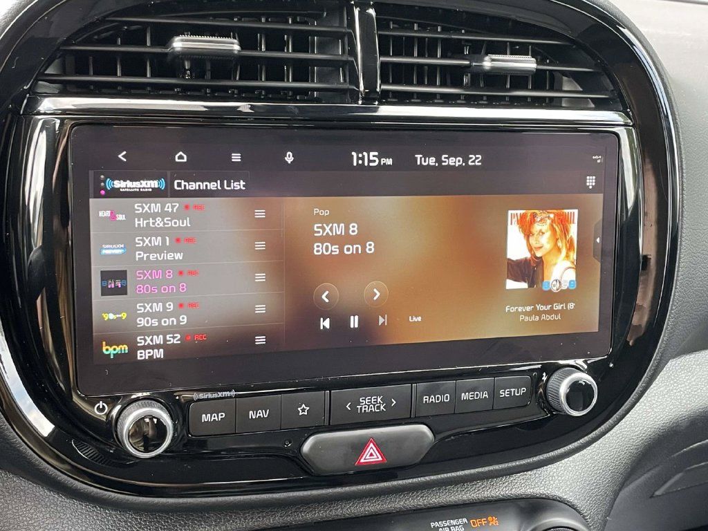 Used 2024 Kia Soul S FWD image 23