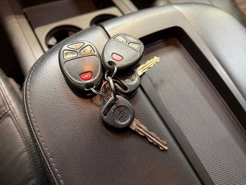 Used 2010 Chevrolet Silverado 2500 LTZ w/ Convenience Package image 82