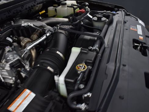 New 2025 Ford F250 XLT w/ 360-Degree Camera Package image 17