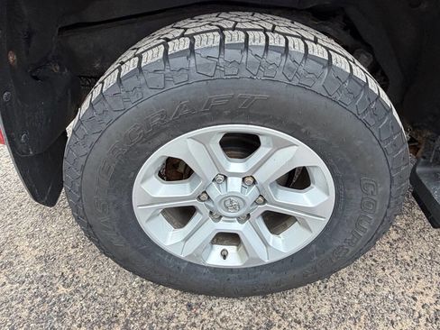 Used 2016 Toyota 4Runner 4WD image 51