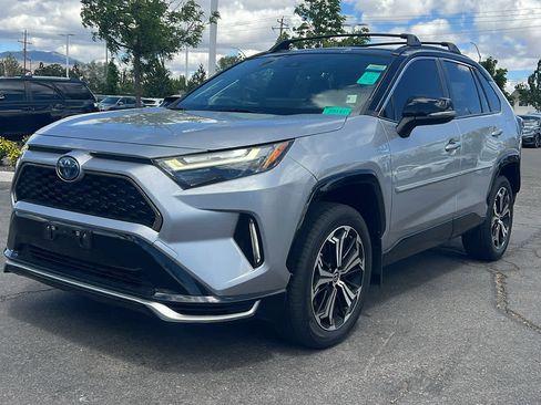 Used 2023 Toyota RAV4 XSE AWD/4WD image 1