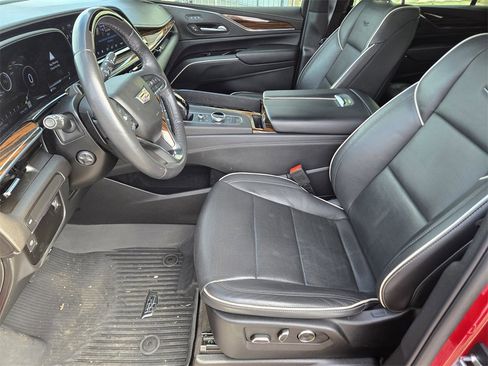 Used 2023 Cadillac Escalade ESV Premium Luxury image 17