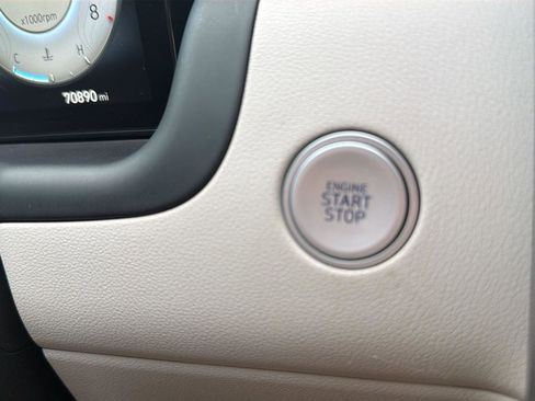 Used 2023 Hyundai Tucson Limited image 13