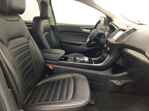 Used 2019 Ford Edge SEL w/ Equipment Group 201A FWD image 21
