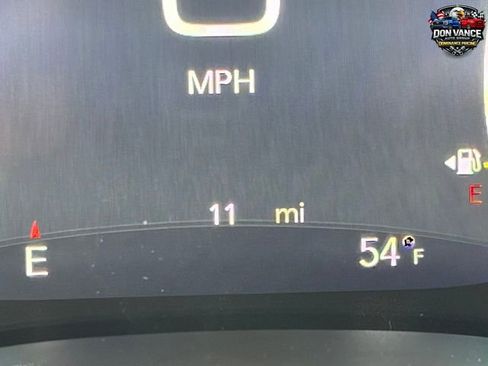 New 2026 Chrysler Pacifica Select w/ S Appearance Package image 16