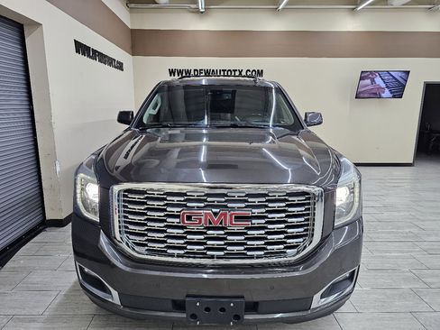 Used 2019 GMC Yukon XL Denali w/ Open Road Package image 3