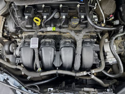 Used 2022 Ford Transit Connect XL image 33