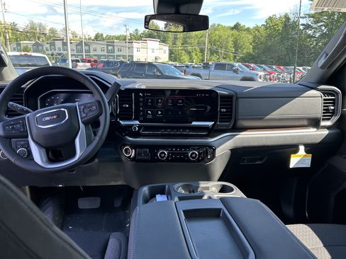Used 2026 GMC Sierra 2500 SLE w/ SLE Value Package; AWD/4WD image 29