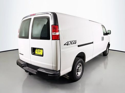 New 2026 Chevrolet Express 3500 Extended w/ Driver Convenience Package RWD image 5