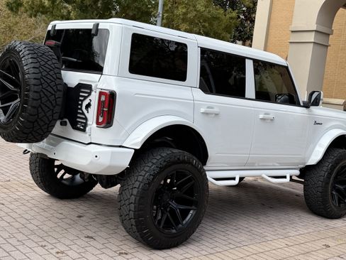 Used 2025 Ford Bronco Outer Banks image 7