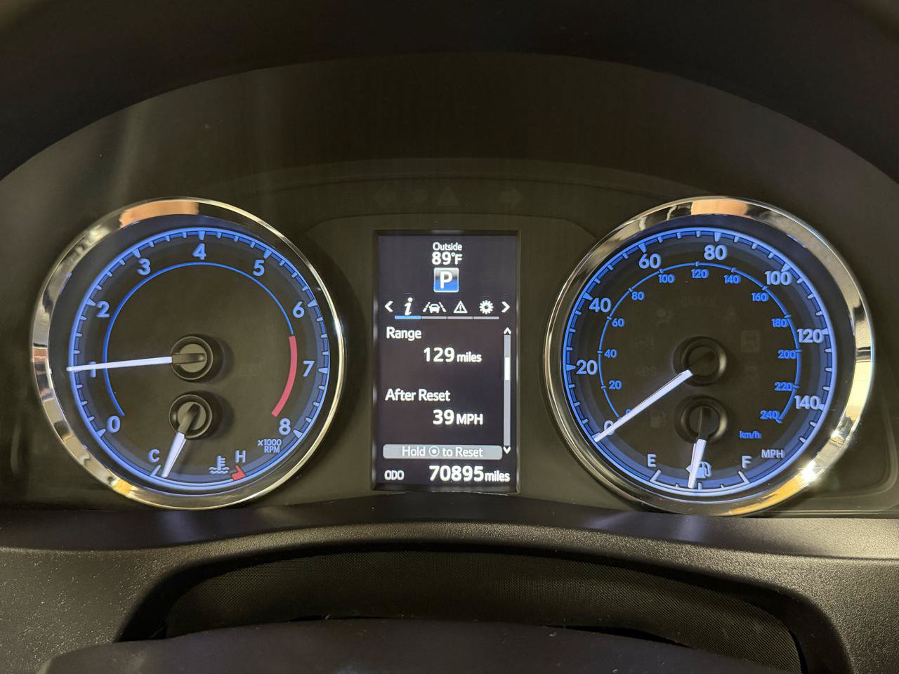 Used 2019 Toyota Corolla SE FWD image 15