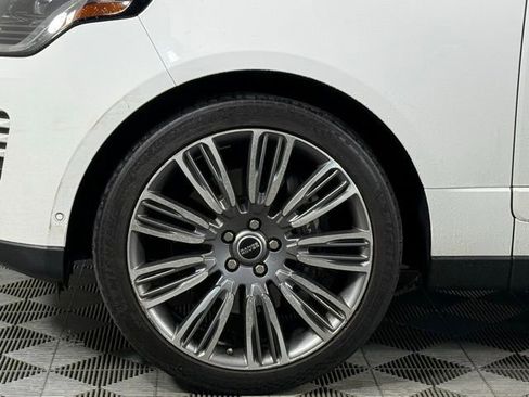 Used 2018 Land Rover Range Rover HSE AWD/4WD image 13