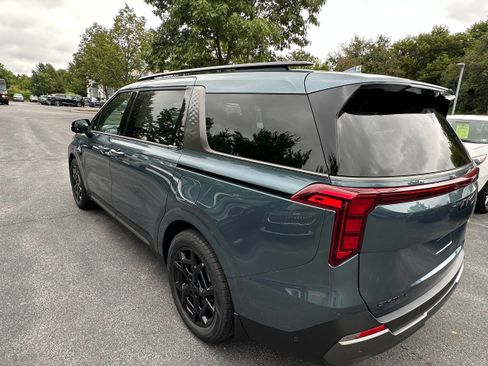 New 2026 Kia Carnival SX w/ SX Dark Edition Package image 7