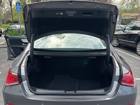 Used 2023 Mercedes-Benz CLA 250 image 10