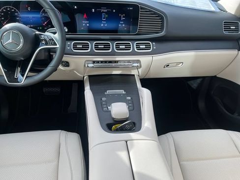Used 2026 Mercedes-Benz GLE 450 4MATIC image 11