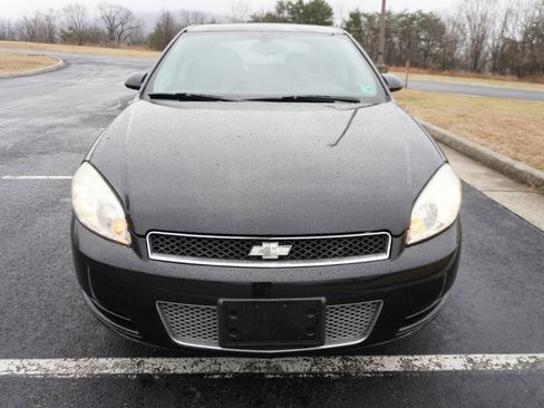 Used 2014 Chevrolet Impala LT w/ LT Sunroof Package image 3