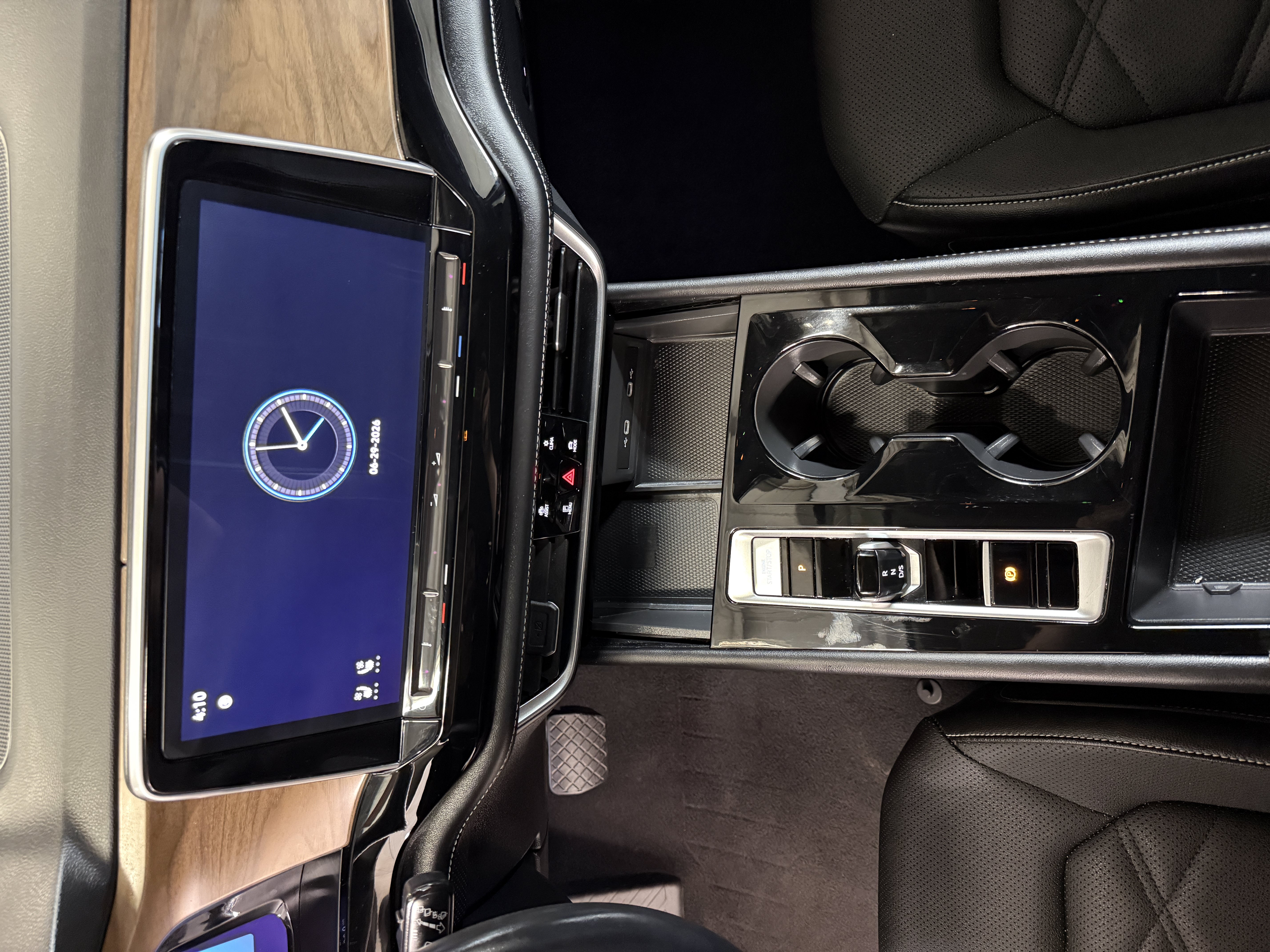 Certified 2024 Volkswagen Atlas SE AWD/4WD image 17