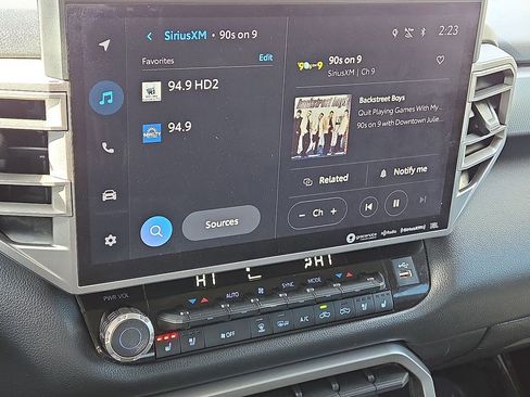 Used 2023 Toyota Tundra Limited image 25