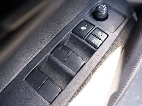 Used 2024 Toyota Corolla LE FWD image 8