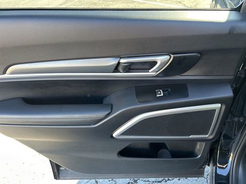 Used 2022 Kia Telluride S image 42