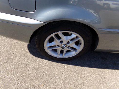 Used 2004 BMW 325Ci Convertible image 29