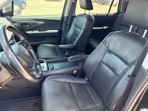 Used 2021 Honda Pilot Special Edition image 11