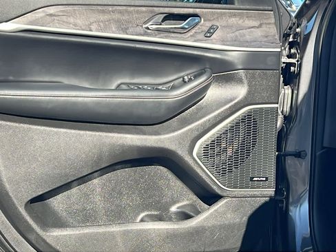 Used 2024 Jeep Grand Cherokee Limited 4xe image 23