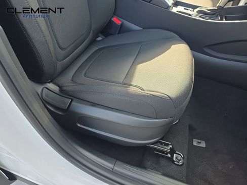 New 2026 Hyundai Tucson SE image 29