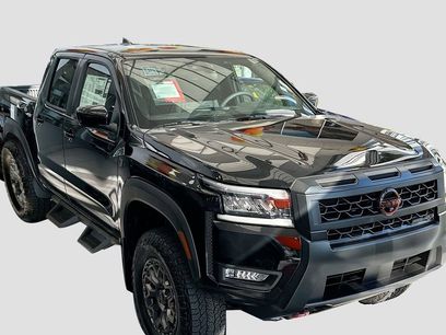 New 2026 Nissan Frontier PRO-4X w/ Pro-4x Convenience Package
