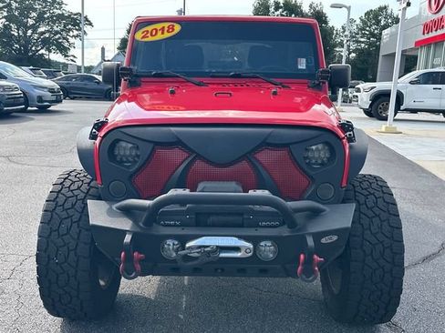 Used 2018 Jeep Wrangler Unlimited Sport S AWD/4WD image 9