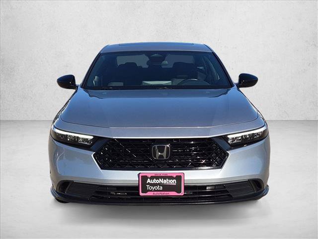 Used 2023 Honda Accord Sport image 2