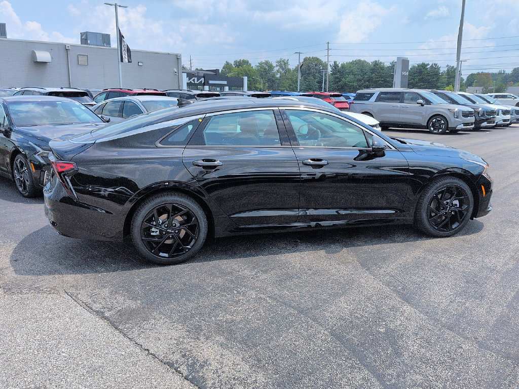 New 2026 Kia K5 GT-Line FWD image 2