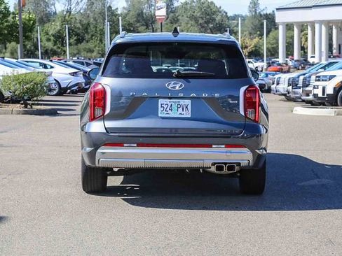 Used 2024 Hyundai Palisade Calligraphy AWD/4WD image 4