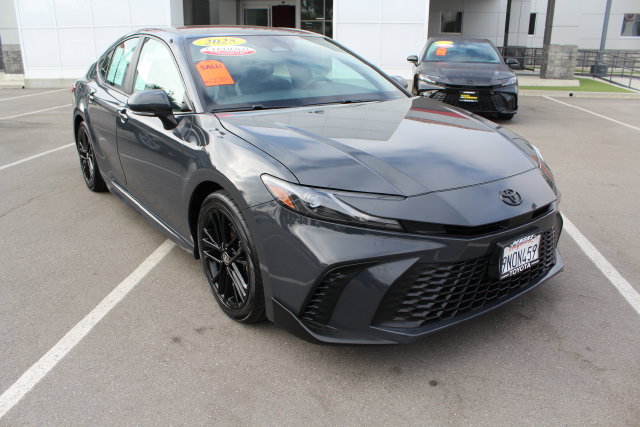 Certified 2025 Toyota Camry SE w/ Convenience Package FWD image 2